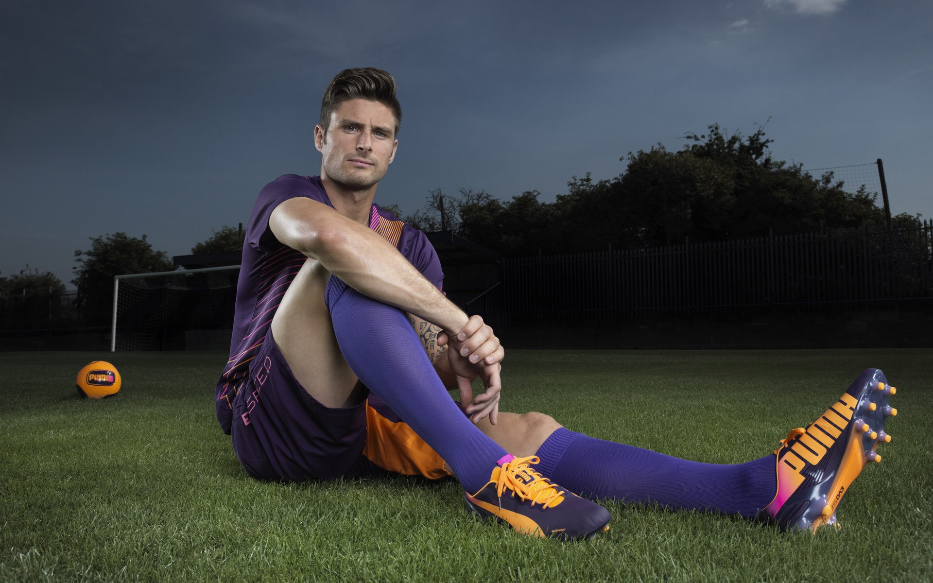 世界杯精彩夜：激情无限，精彩不停！，世界杯激情歌曲